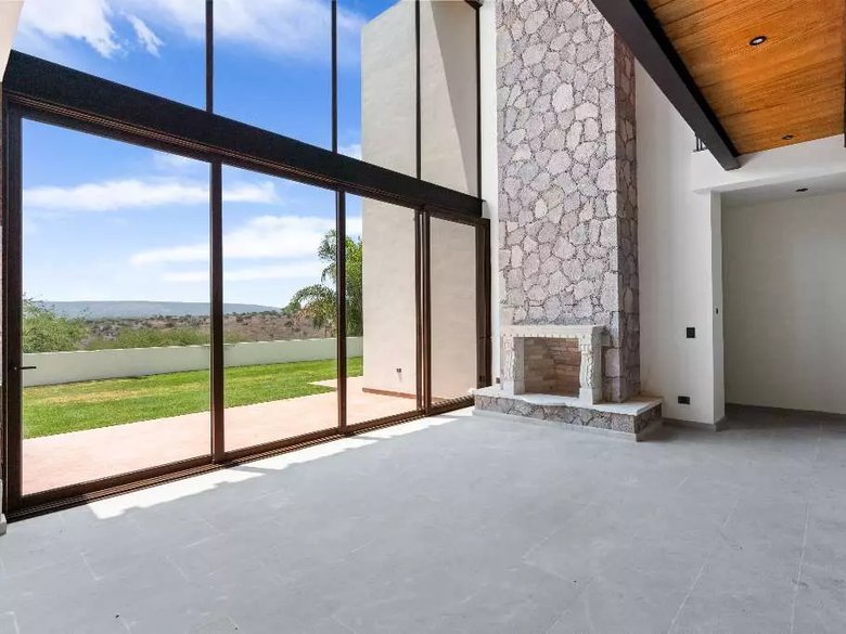 Casa Piedra — 35 photos