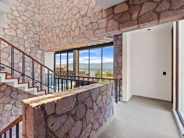 Casa Piedra — 22 photos