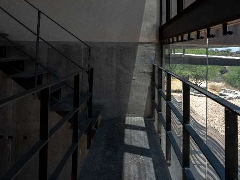 Estrato House — 10 photos