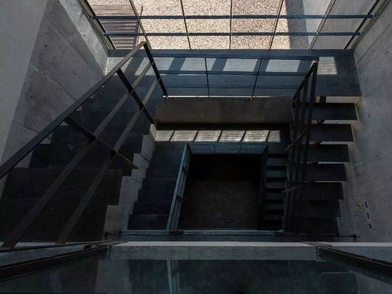 Estrato House — 25 photos