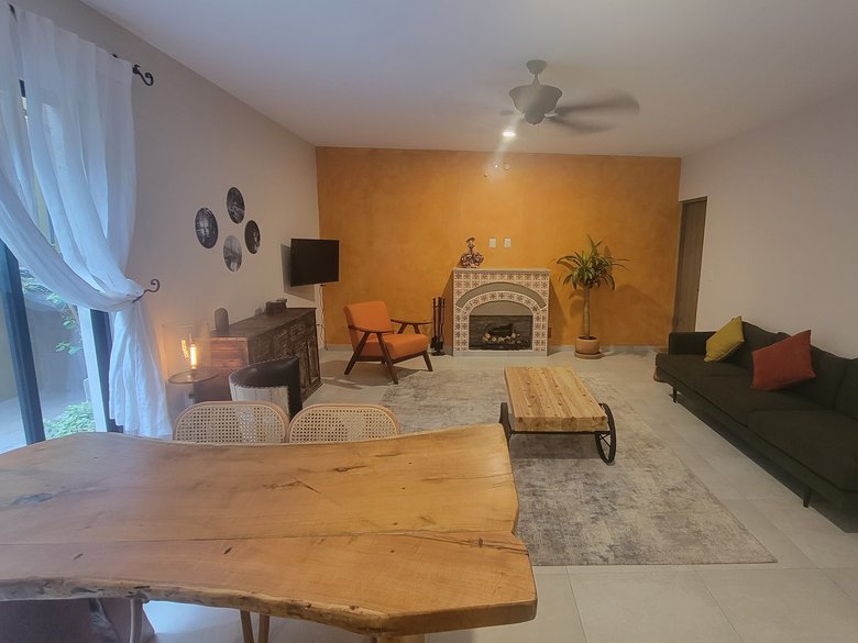 Casa Vanita 2000 usd monthly all included. — 1 photos
