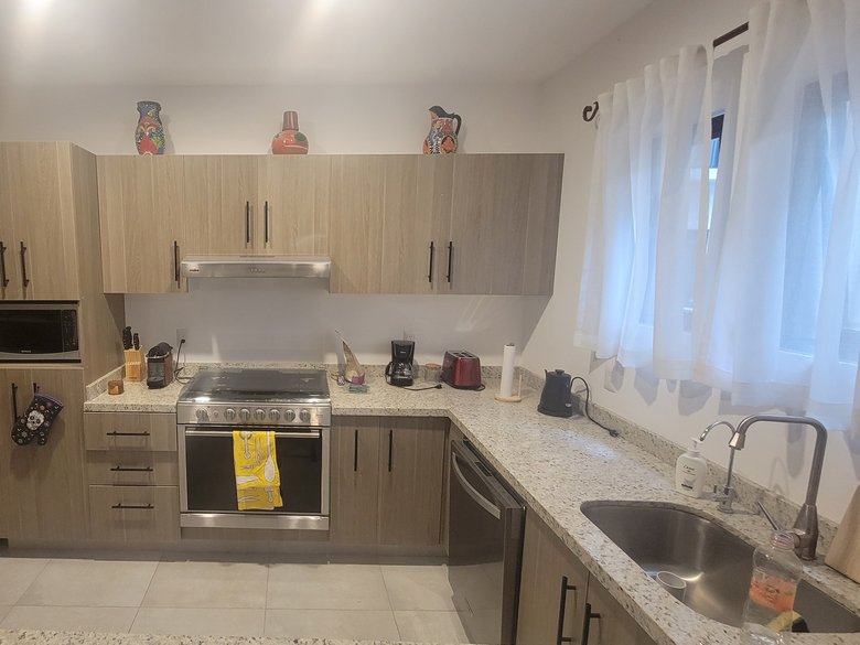 Casa Vanita 2000 usd monthly all included. — 2 photos