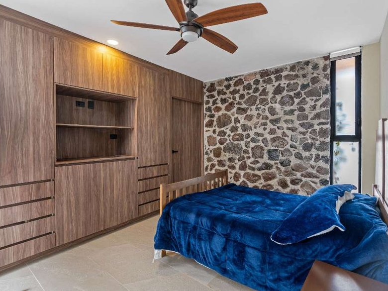 Casa Blanca Zirandaro — 7 photos