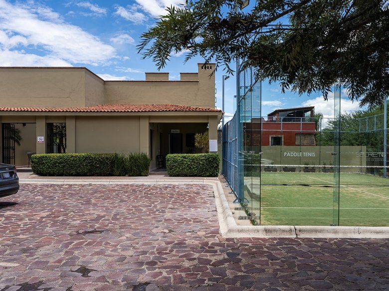 El Secreto Upper Floor Condo — 22 photos