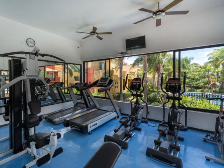 El Secreto Upper Floor Condo — 24 photos