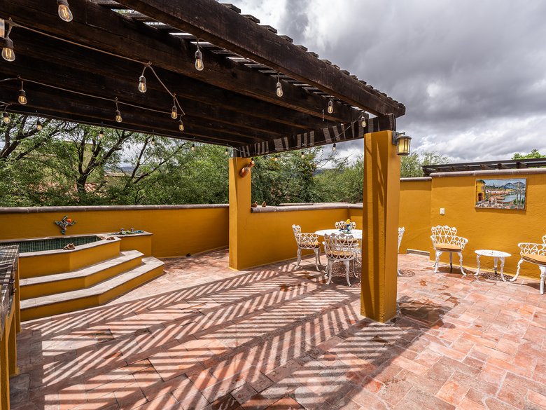 El Secreto Upper Floor Condo — 19 photos