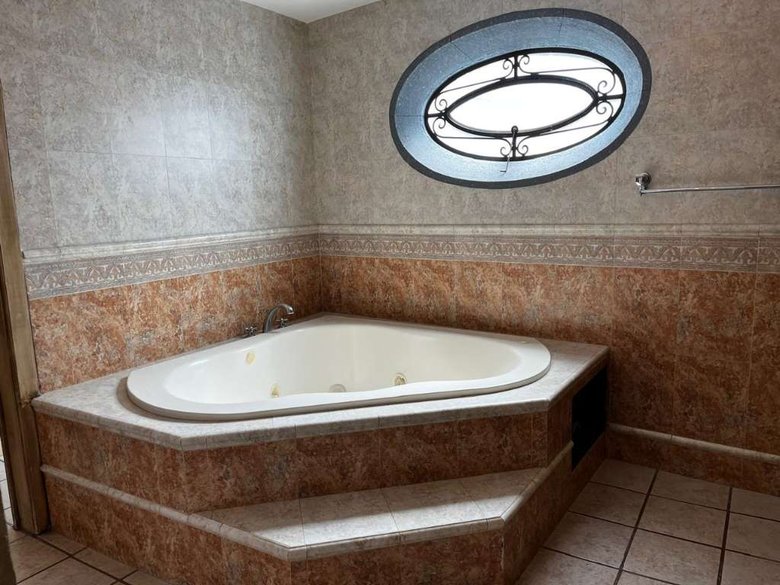 RIVERA HOUSE — 15 photos