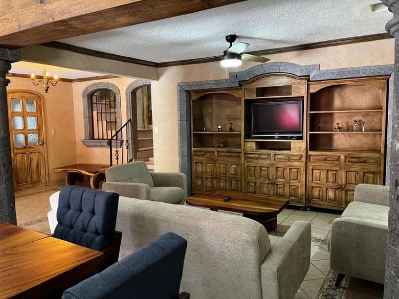 RIVERA HOUSE — 4 photos
