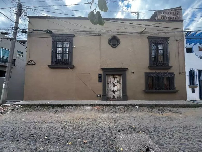 RIVERA HOUSE — 33 photos