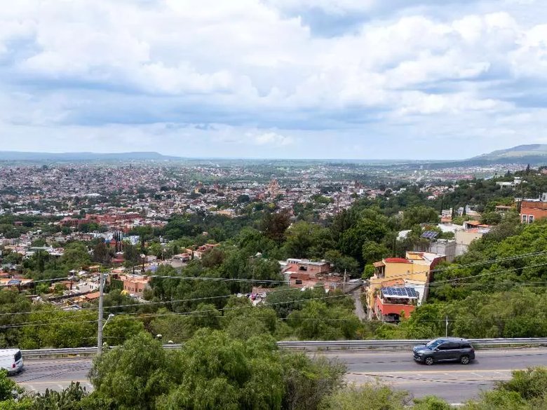 Lot Mirador Del Caracol — 7 photos