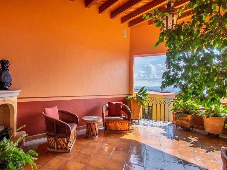 Casa Mirador — 14 photos
