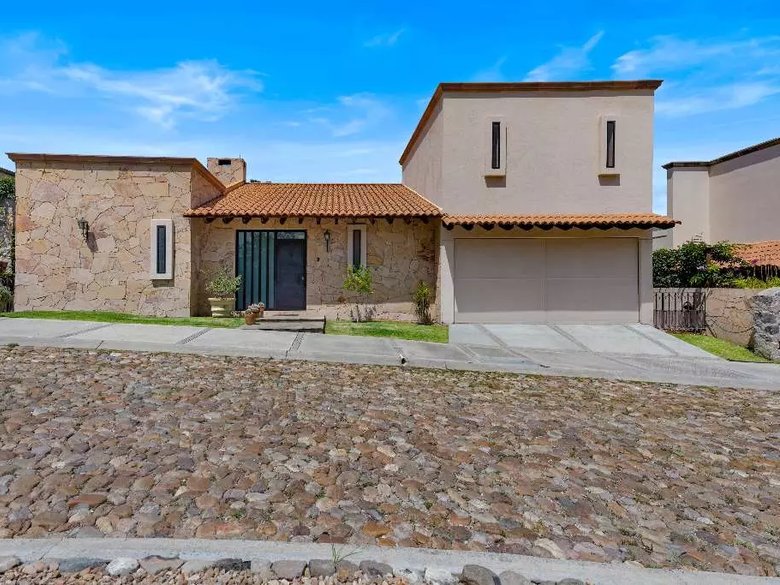 Casa Presita — 19 photos