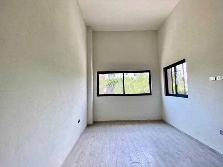 Opportunity house for sale in Private complex 8 minutes for centro! — 9 photos