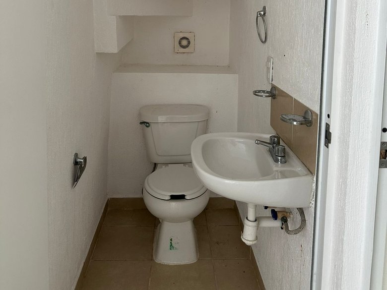 Isabel House — 5 photos
