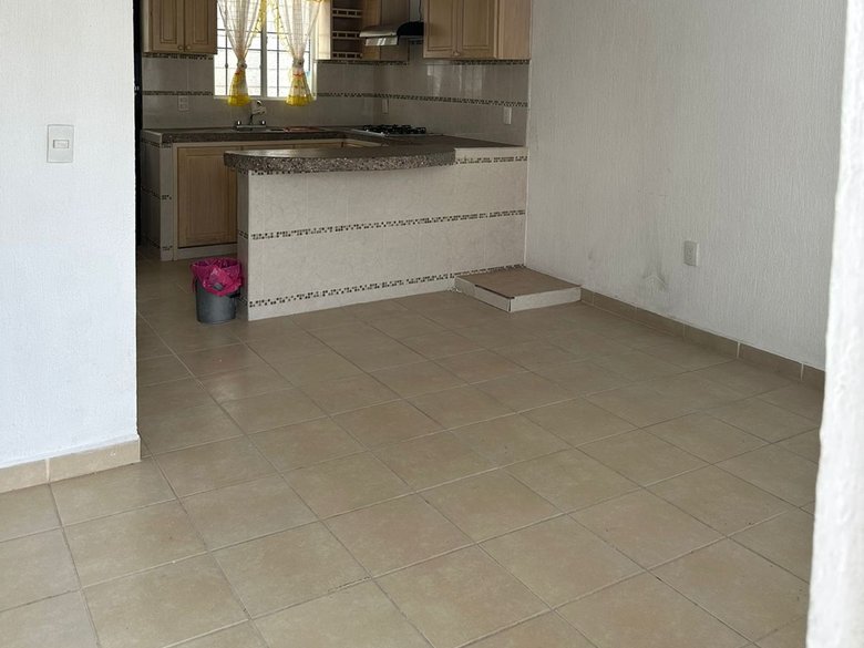 Isabel House — 2 photos