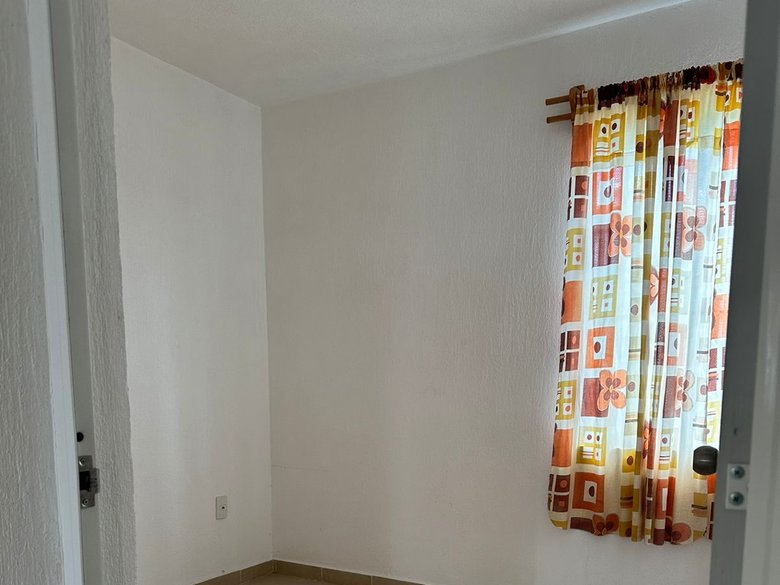 Isabel House — 8 photos