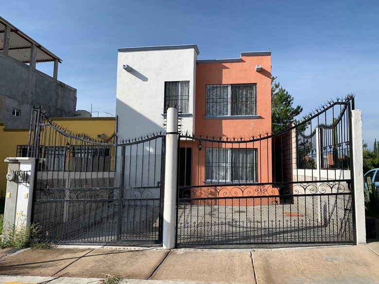 Isabel House — 1 photos