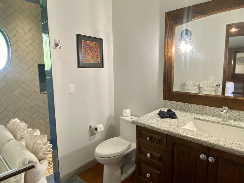 Unique property in the ideal location of Ojo de Agua , offering the perfect balance between modern — 43 photos