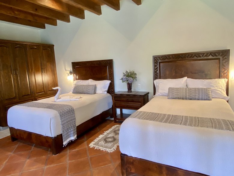 Unique property in the ideal location of Ojo de Agua , offering the perfect balance between modern — 21 photos