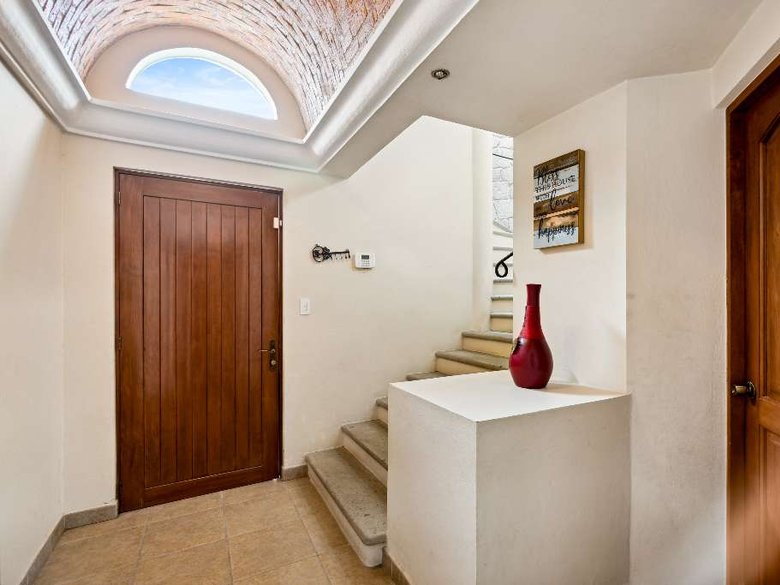 Casa Luces — 3 photos
