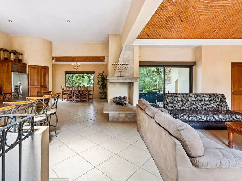 Casa Luces — 18 photos