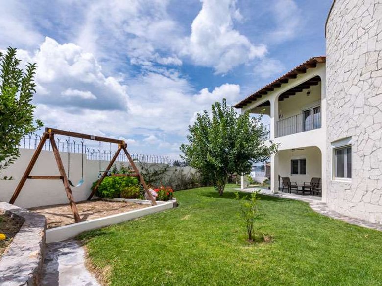 Villa Francois — 17 photos