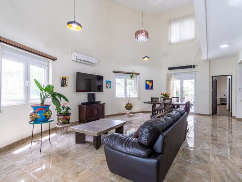 Villa Francois — 3 photos