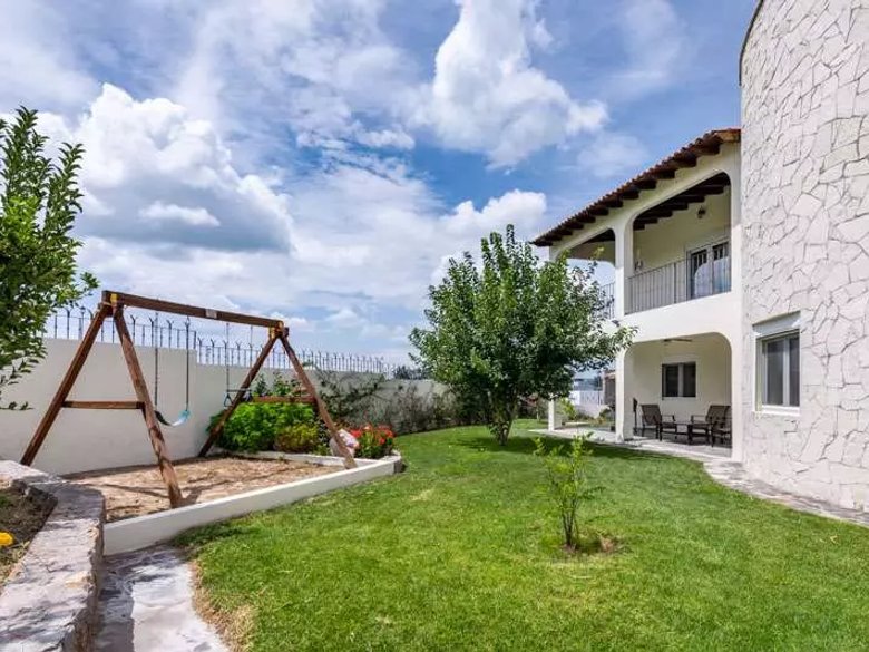 Villa Francois — 25 photos
