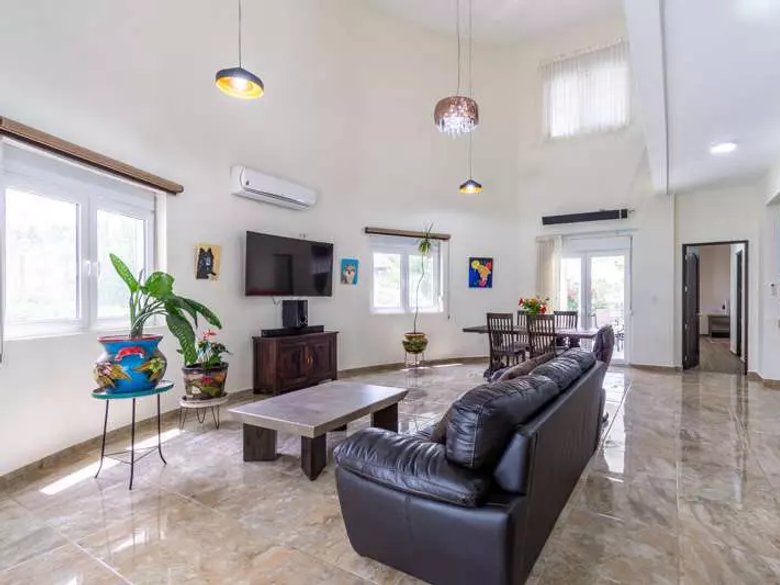 Villa Francois — 27 photos