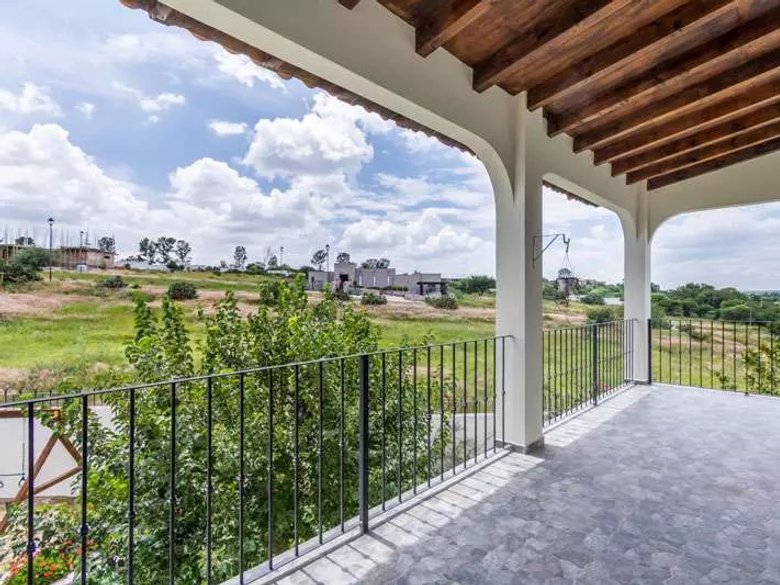 Villa Francois — 20 photos