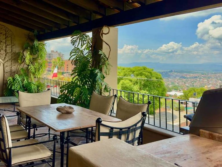 LA RAIZ DE LAS NUBES LOS BALCONES — 1 photos