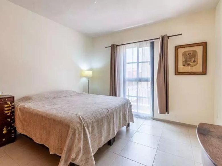 Condo Luna — 27 photos