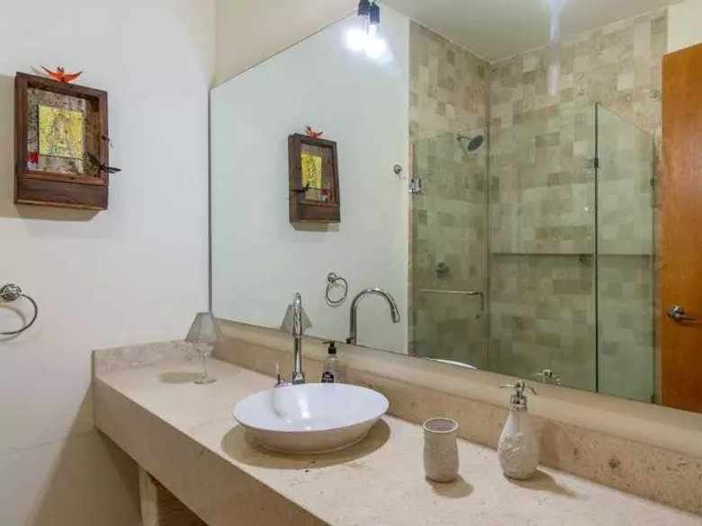 Condo Luna — 28 photos