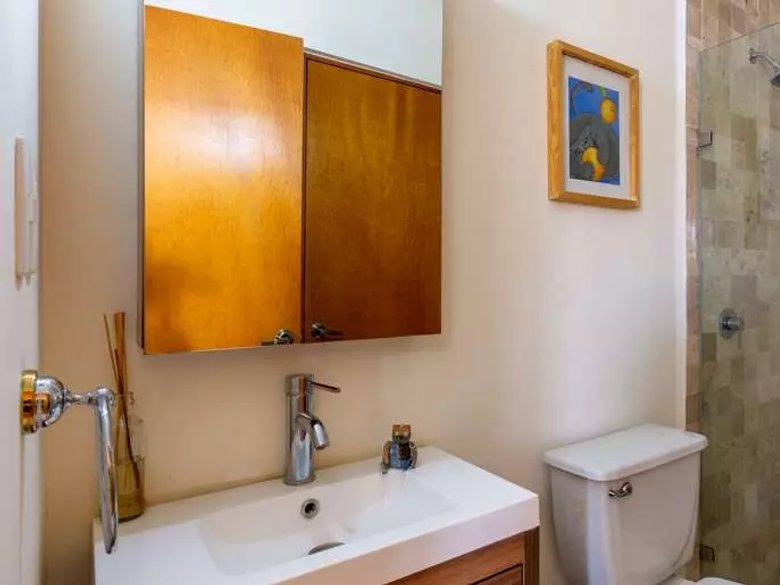 Condo Luna — 30 photos