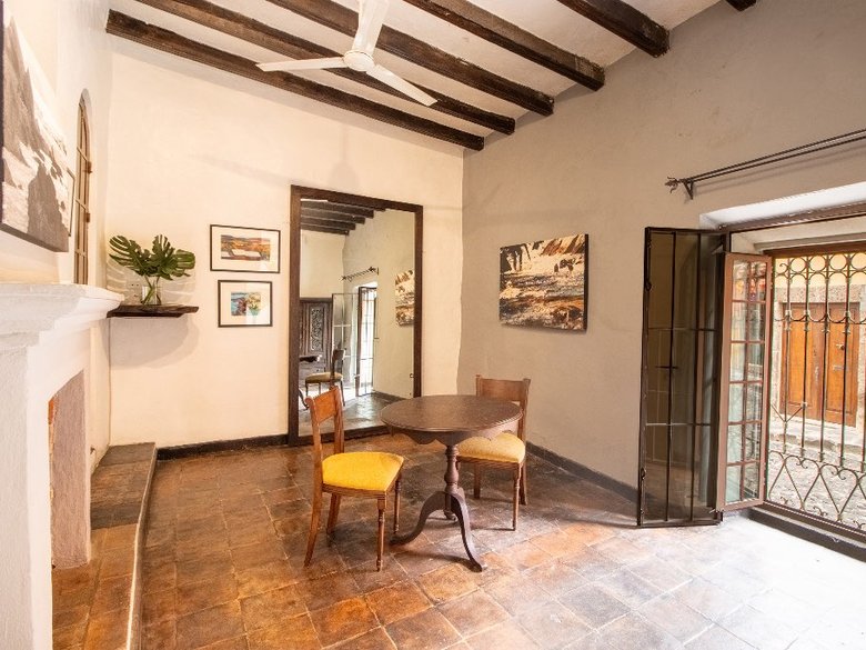 Casa Quetzal Hotel — 2 photos