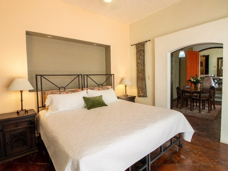 Casa Quetzal Hotel — 9 photos