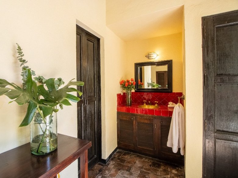 Casa Quetzal Hotel — 8 photos