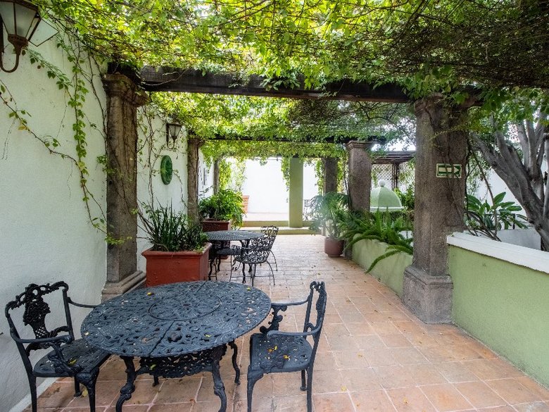 Casa Quetzal Hotel — 4 photos