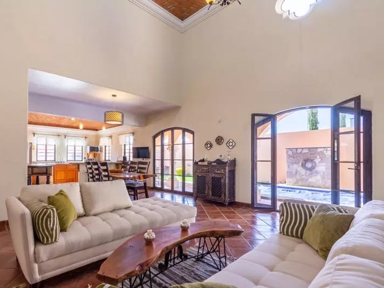 Casa Linda Lavanda — 13 photos
