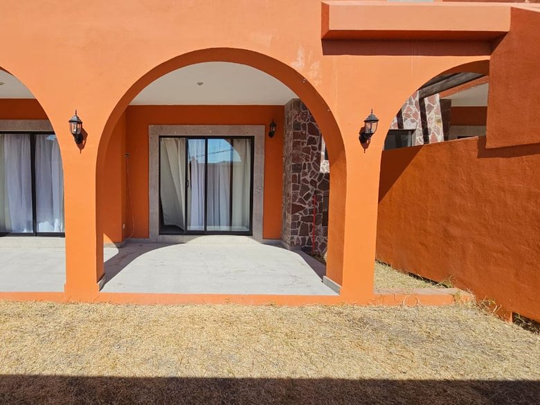 Apartment for rent in ground level! Great comunity to live.  — 15 fotos