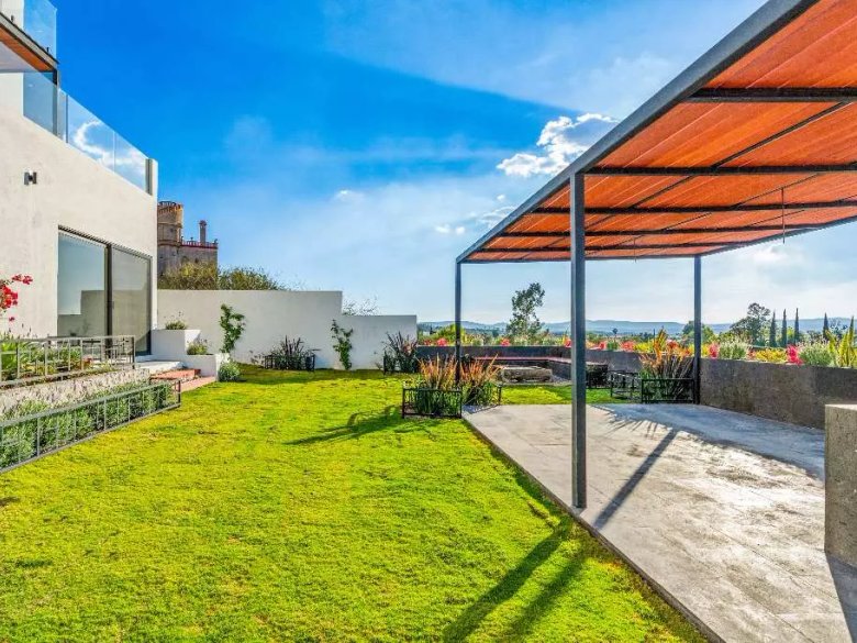 Casa de La Vista — 21 photos