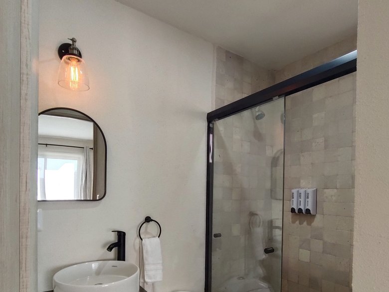 Apartment in Lantana, Zirandaro — 11 photos