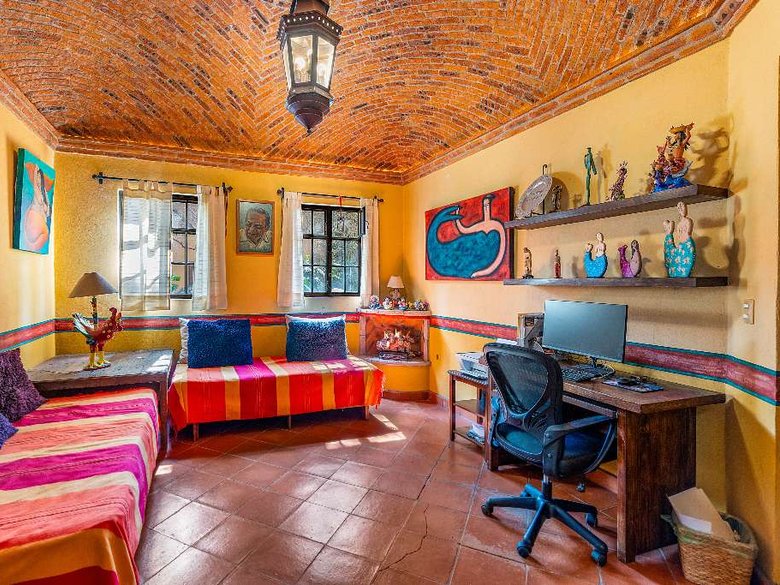 Casa Sirena — 13 photos