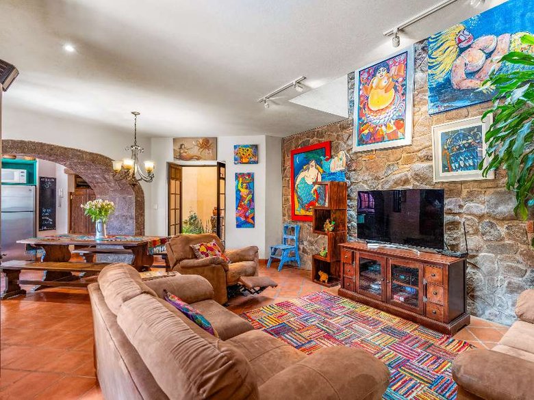 Casa Sirena — 2 photos