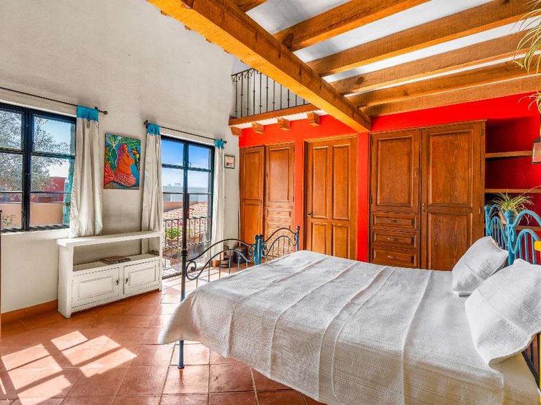 Casa Sirena — 14 photos