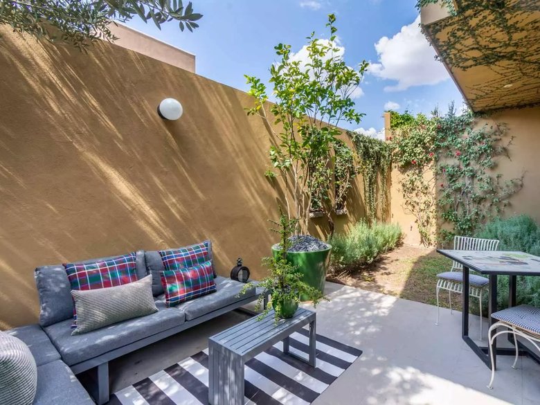 Casa Olivier — 24 photos