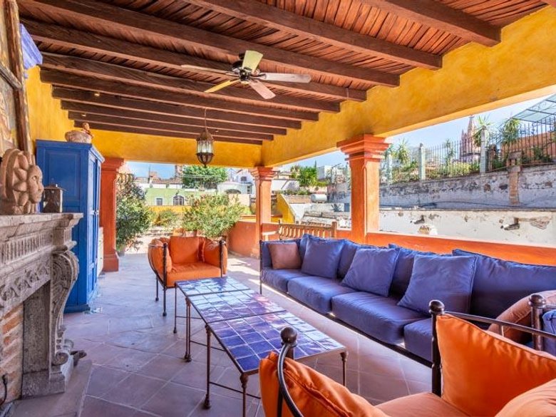 Casa Pinerolo — 20 photos