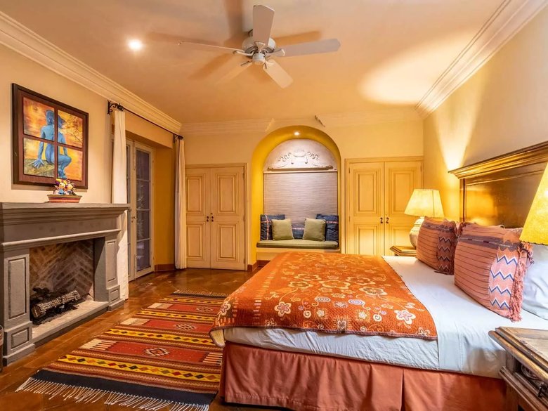 Casa Pinerolo — 36 photos