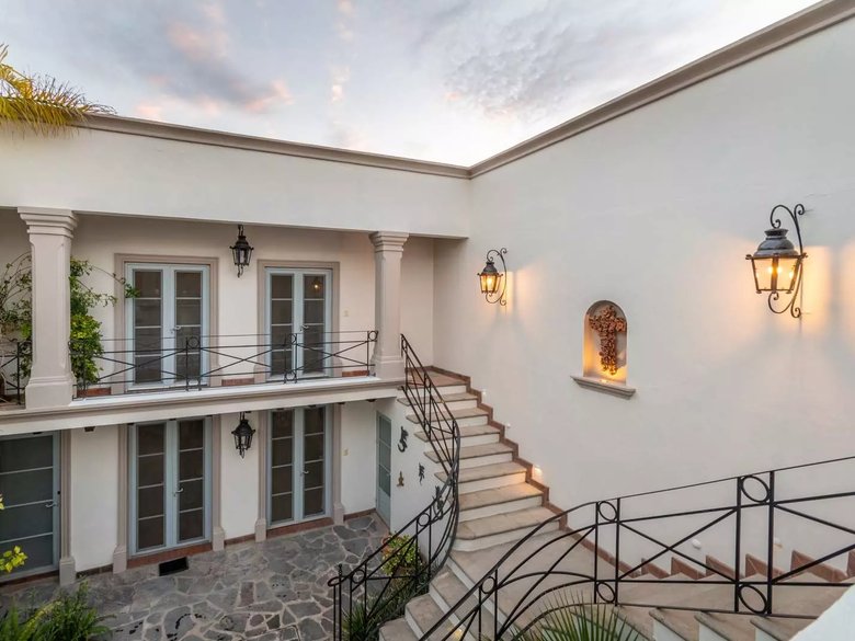 Casa Pinerolo — 45 photos