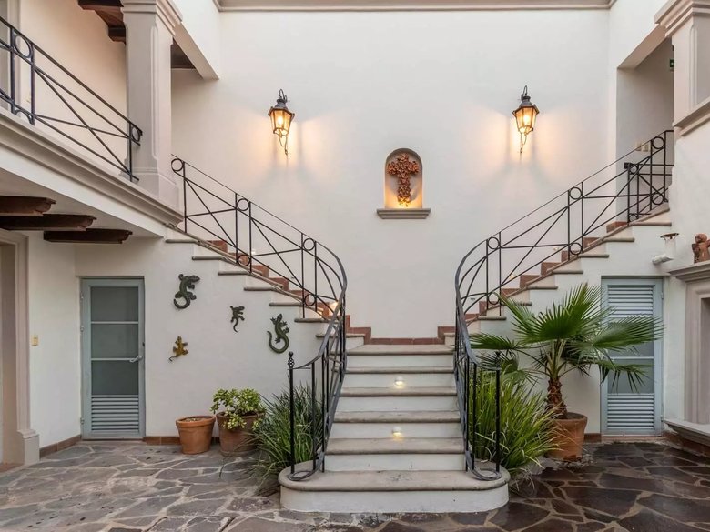 Casa Pinerolo — 39 photos